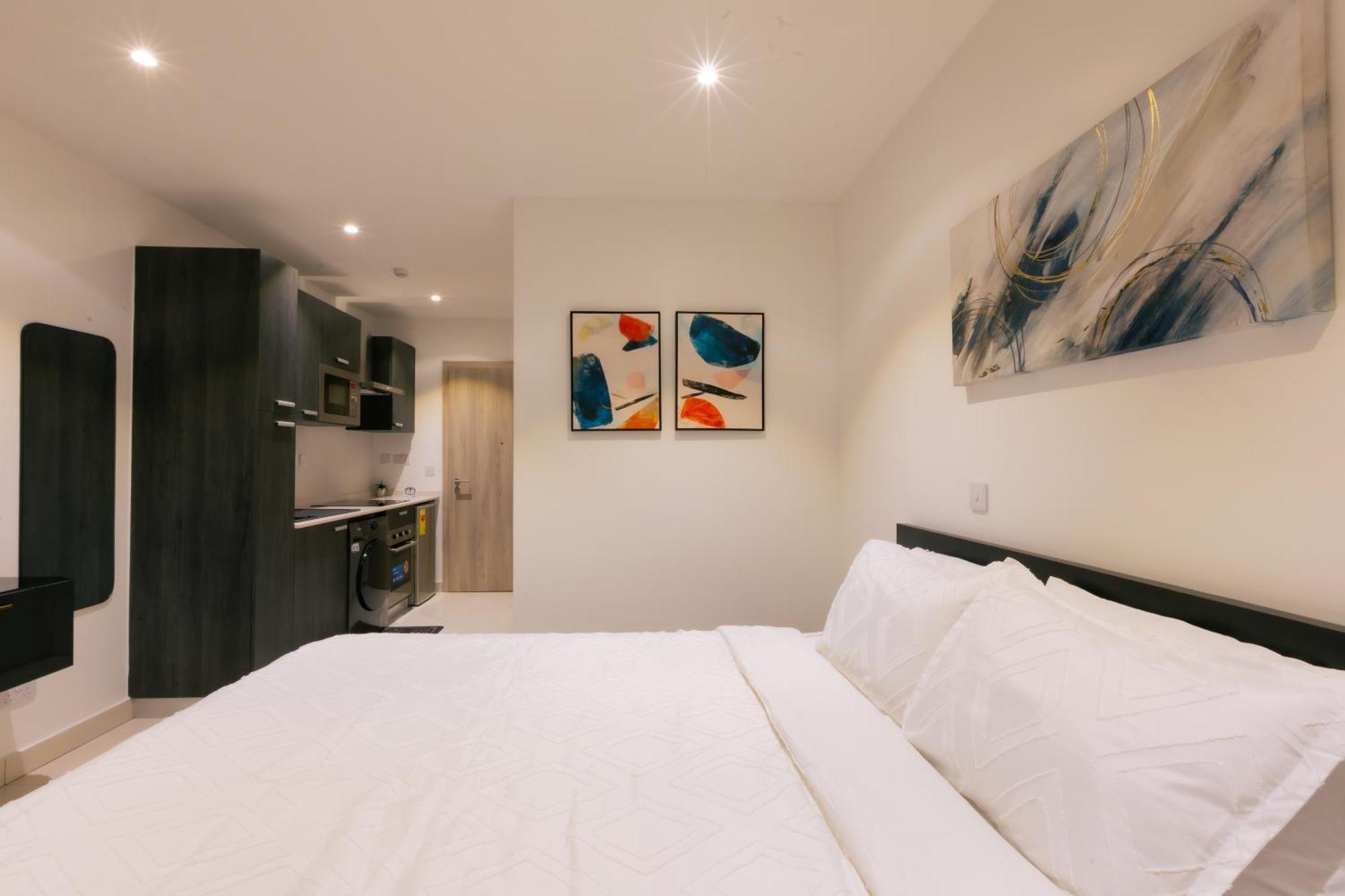 7 Minutes From The Airport - Chic Studio Acra Exterior foto